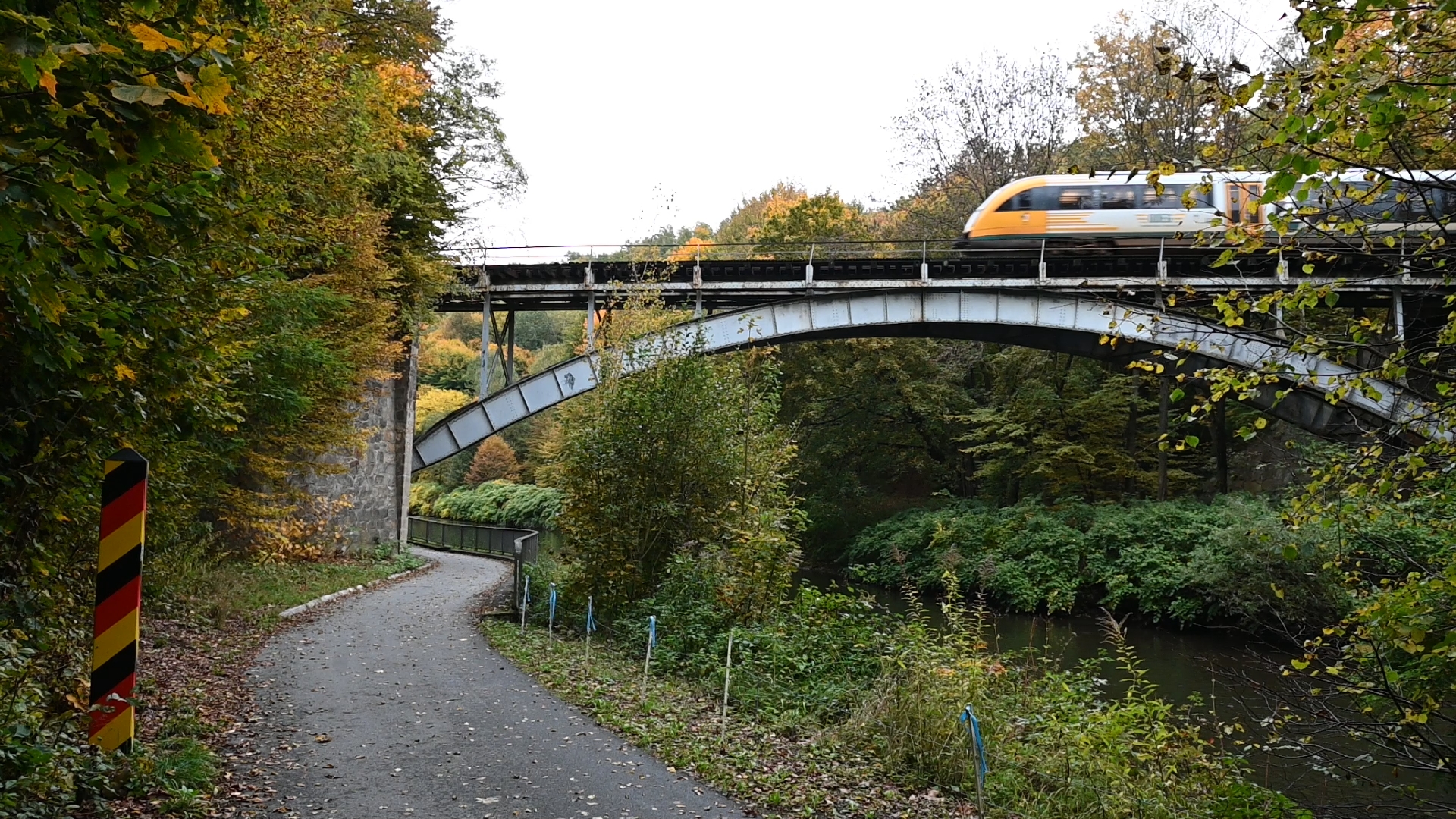 35 Brücken